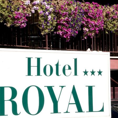 Hotel Royal Pesaro Luaran gambar