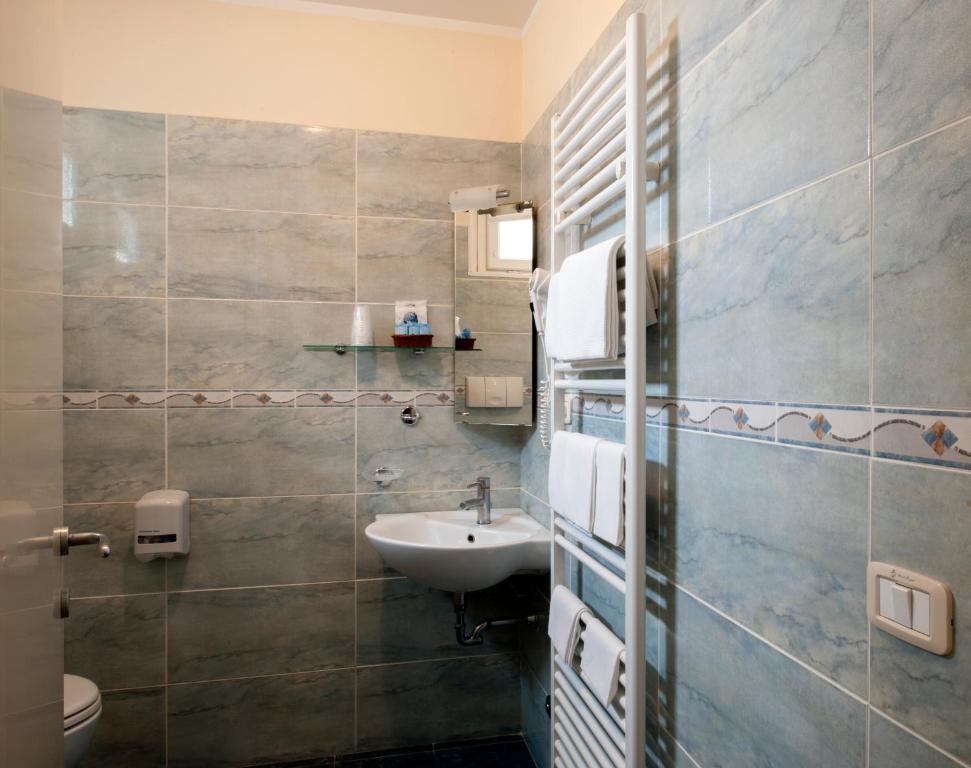 Hotel Royal Pesaro Bilik gambar