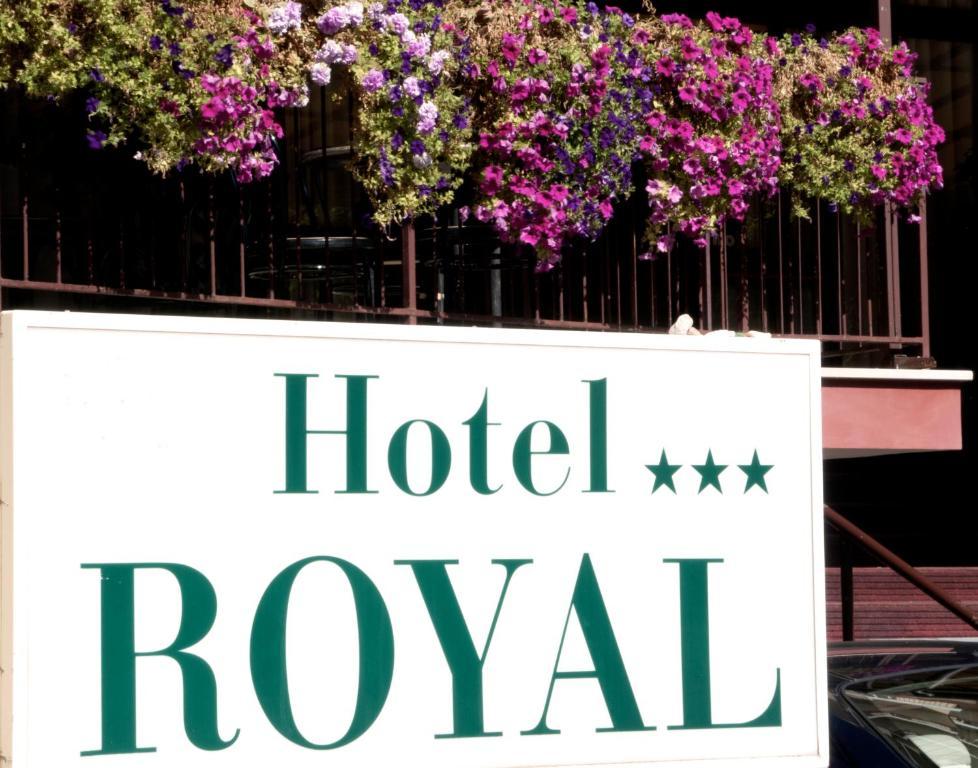Hotel Royal Pesaro Luaran gambar
